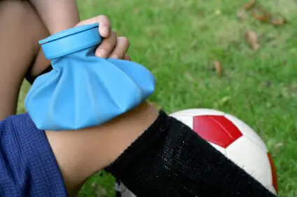 Blog 12 Applying ice to a child's knee injury