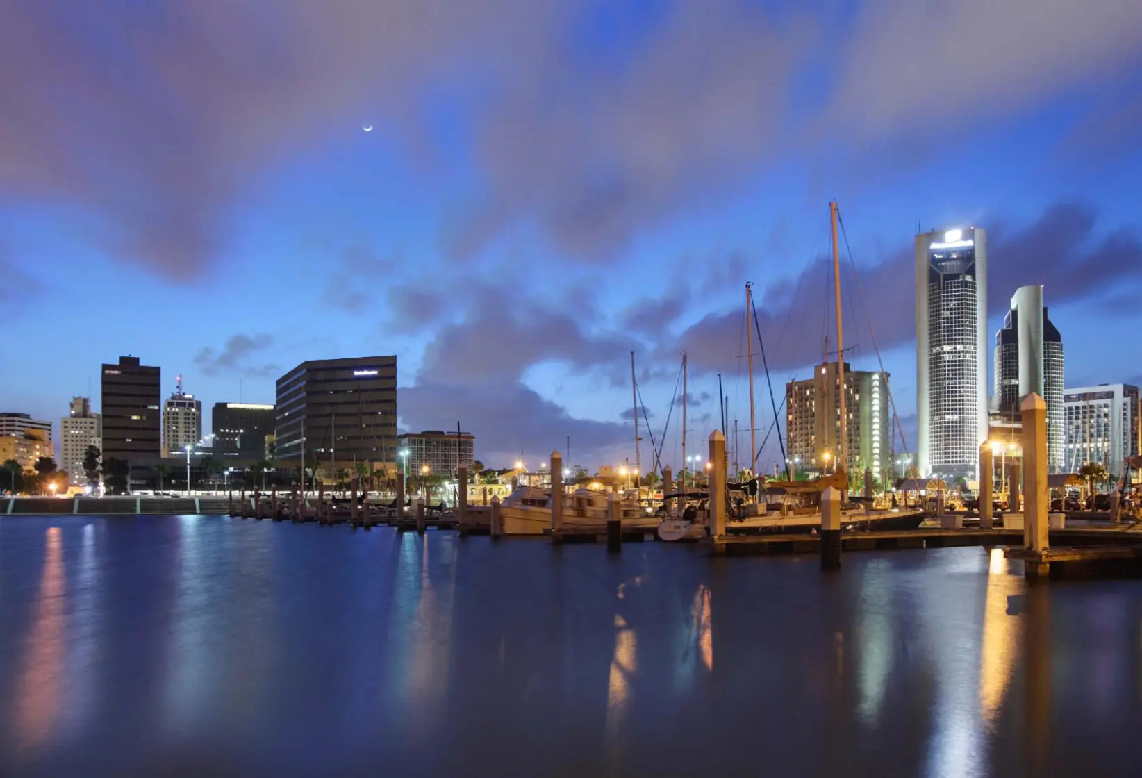 How to Choose the Best Personal Injury Lawyer in Corpus Christi, TX Corpus Christi Skyline