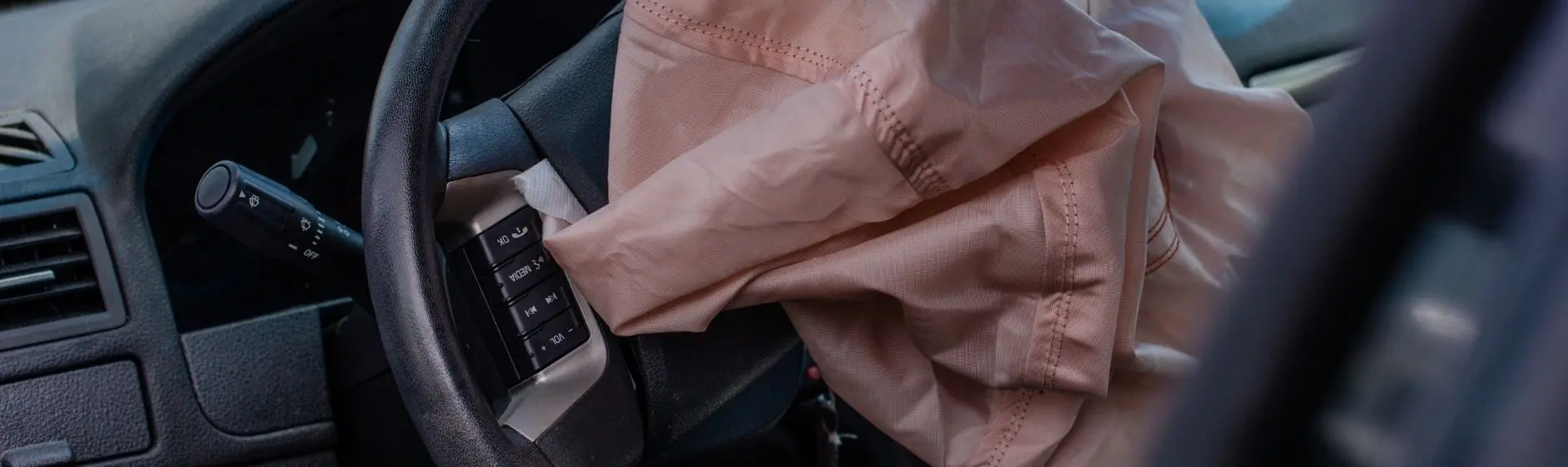 Blog 4 Blog Damaged car with airbags deployed