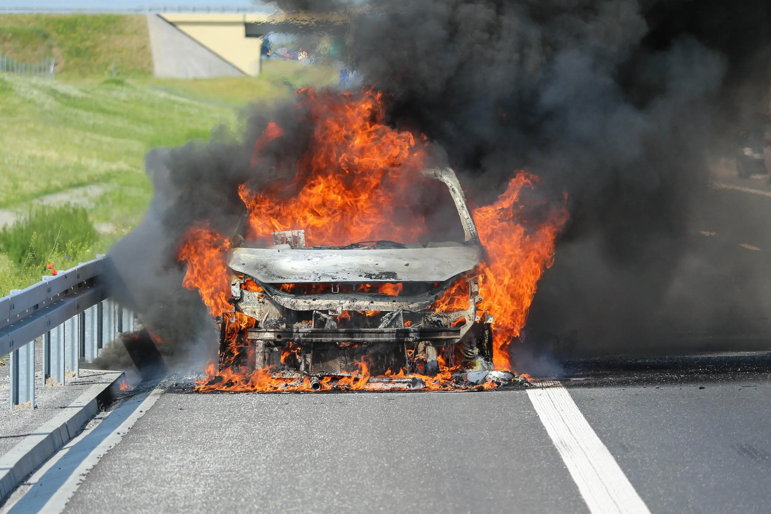Off-Duty Dallas Fire Captain Saves Victim from Burning Vehicle 1 Off-Duty Dallas Fire Captain Saves Victim from Burning Vehicle AdobeStock 159470383 scaled