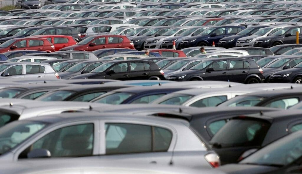 Ford Considers Adding 1.2 Million Vehicles to Transmission Recall 2 Ford Considers Adding 1.2 Million Vehicles to Transmission Recall iStock 000018068984Medium