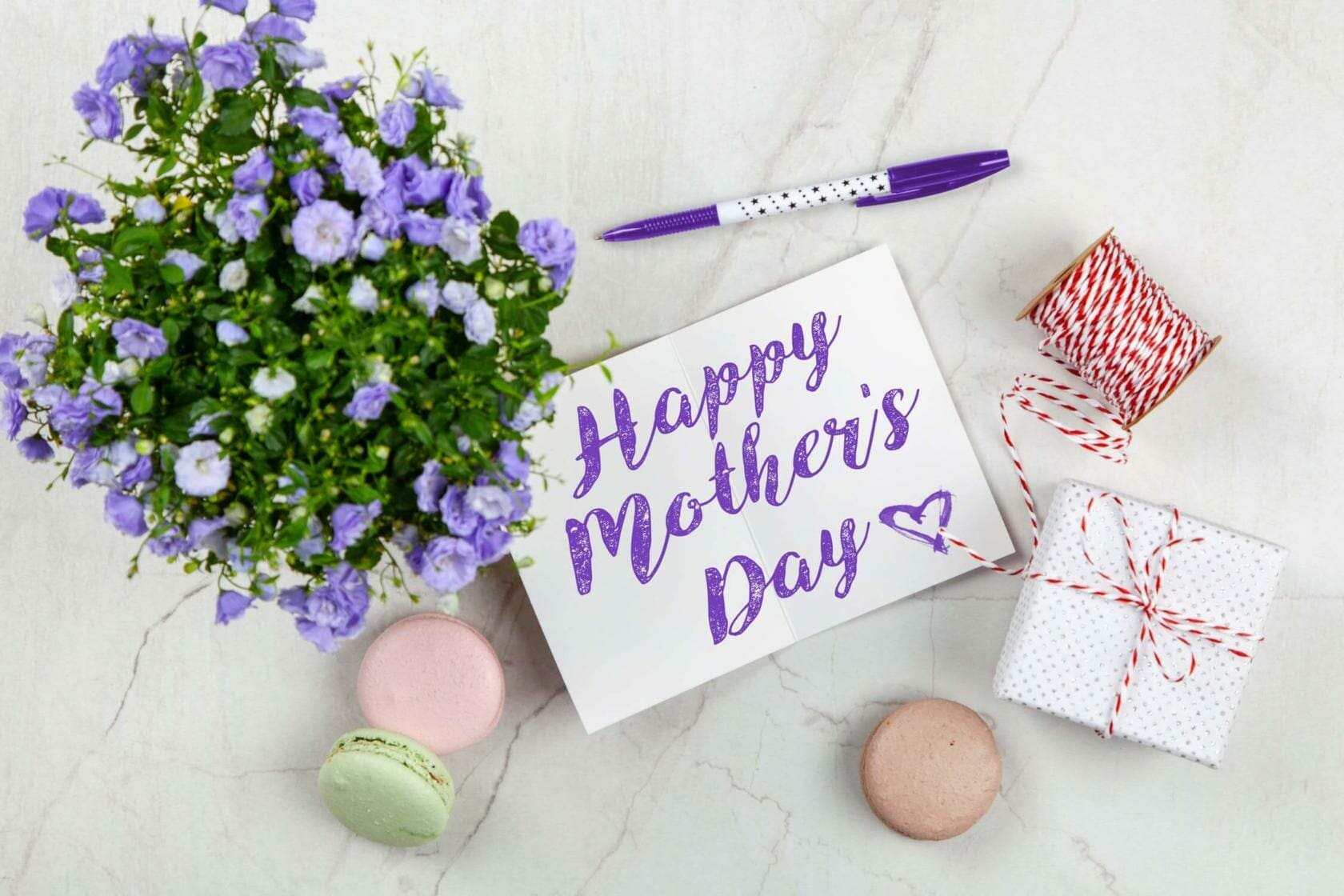 Blog 5 Happy Mother's Day card with flowers and presents