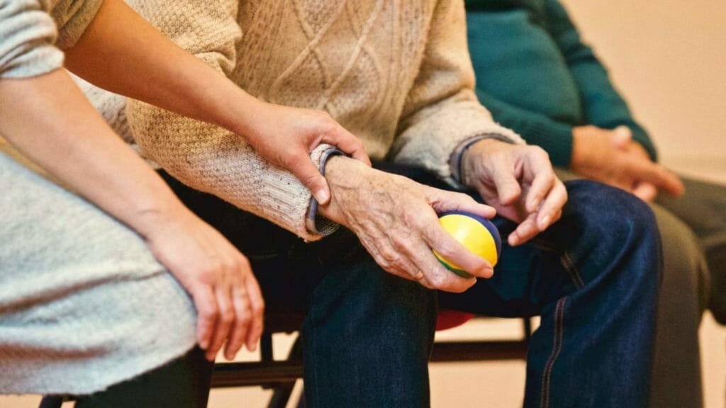 When to Sue a Nursing Home for Negligence pexels photo 339620